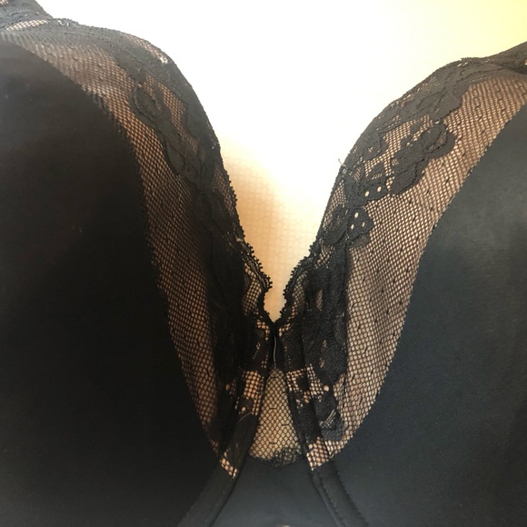 Olga black lace underwear 3 hook closure bra. Worn once. Excellent condition! - Picture 2 of 3
